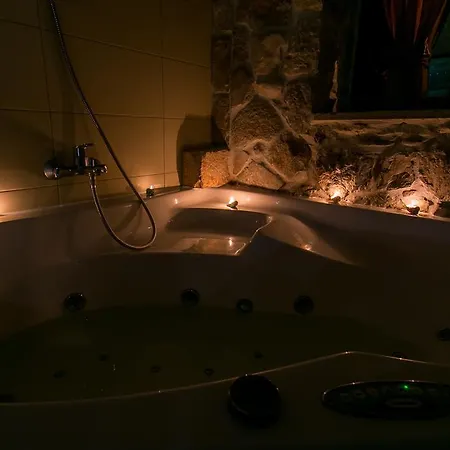 Vikendica Stonehouse Marina