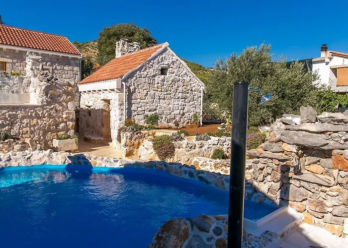 Vakantiehuis Stonehouse Marina Vrsine