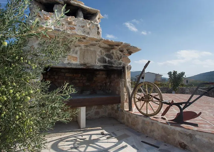 Stonehouse Marina Дом отдыха Vrsine